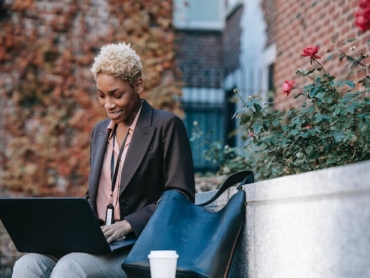 How to Send Professional Invoices That Get You Paid Fast