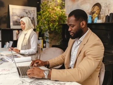 Ultimate Guide to Invoice Automation | Save Time & Costs